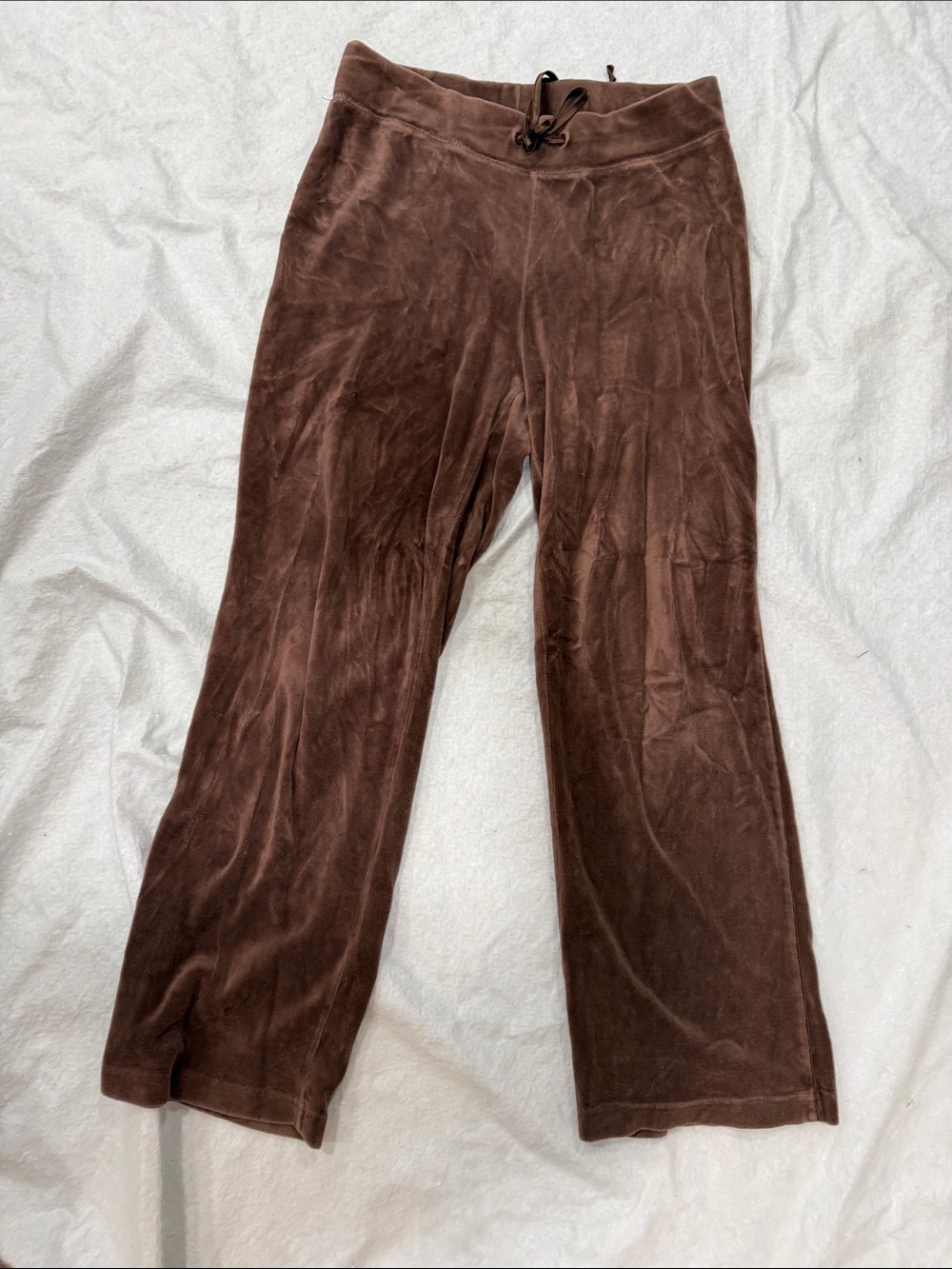 New York Laundry Women’s Chocolate Brown Velour Joggers with Drawstring